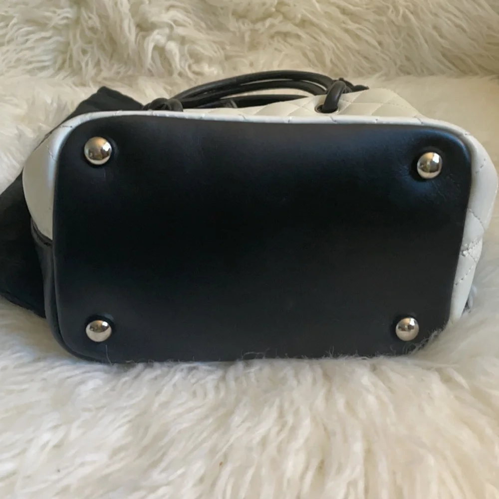 Chanel Ligne Cambon Tote - Picture 5 of 17